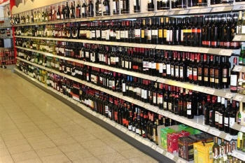 scaffale per alimentari