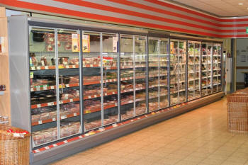 Mobili magazzino attrezzature magazzini scaffalature vetrine refrigerate Polonia